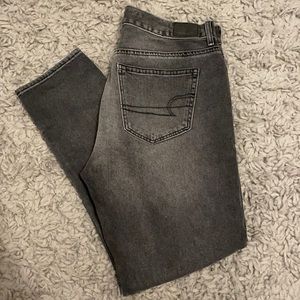 American eagle high-rise girlfriend jeans